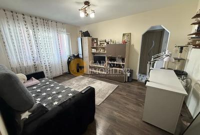 Apartament cu 2 camere semidecomandat, mobilat în Alexandru cel Bun - 1