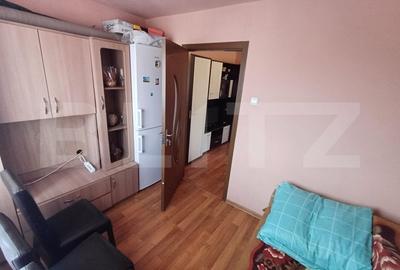 Apartament de inchiriat, cu 2 camere, zona Decebal - 3
