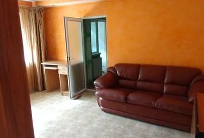 Apartament 3 camere Casa de Cultura - 11