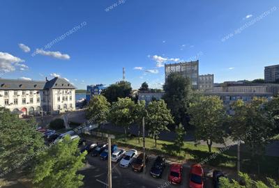 Apartament cu 4 camere, vedere spre Dunăre - 10