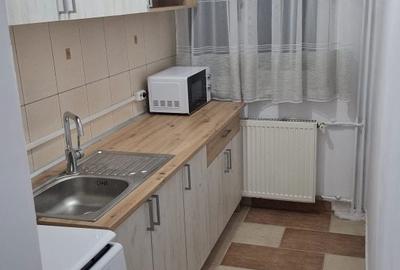 Apartament cu 3 camere semidecomandat în Spitalul Județean - 5