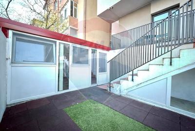 Apartament cu 3 camere decomandat, mobilat în Central - 12