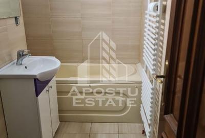 Apartament cu 2 camere in zona Complexului, centrala termica, etajul 2 - 5