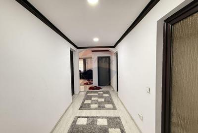 CASA DE VANZARE GLINA - LANGA PROFI / TEREN 587 MP / P+M - 8