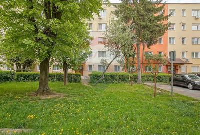 Apartament cu 2 camere semidecomandat, mobilat în Florilor - 3