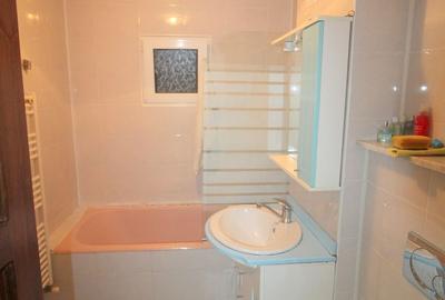 Apartament cu 3 camere decomandat în Ștefan cel Mare - 3