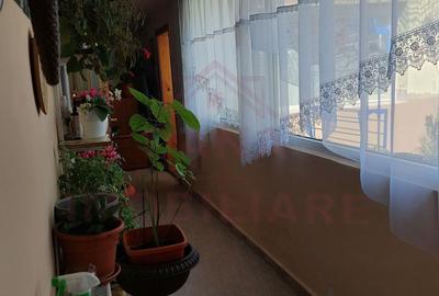 Duplex cu 4 camere cu Canalizare în Central - 16