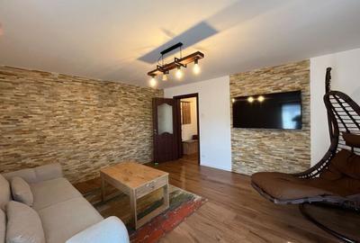 Apartament cu 2 camere decomandat, mobilat în P-ța Victoriei - 5