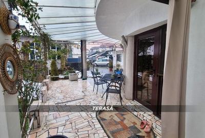 Casă cu 10 camere cu Teren 750 Mp în Central - 10