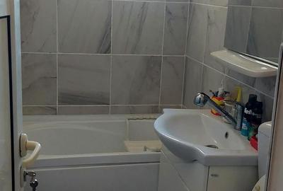 Apartament cu 4 camere decomandat în Central - 4