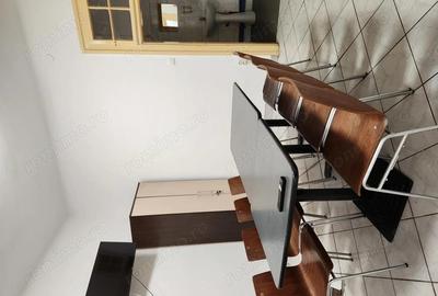 Casă cu 6 camere în Central - 1