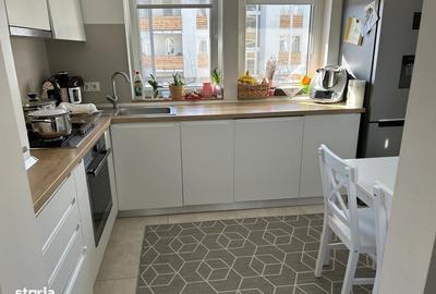 Apartament cu 2 camere decomandat în Remetea - 1