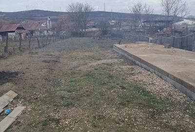Casă cu Teren 1200 Mp în Central - 3