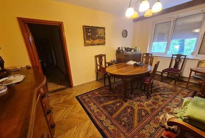 Apart. 4 camere Hipodrom etaj 1 - 1