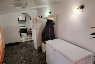 Casă cu 4 camere cu Teren 1000 Mp în Chiscani - 3