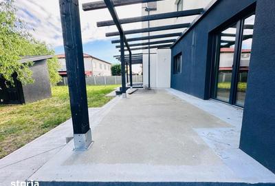 Casă cu 5 camere cu Teren 318 Mp în Moșnița Nouă