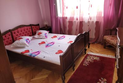 Inchiriere Apartament 2 camere zona Hotel Golden Tulip - 1