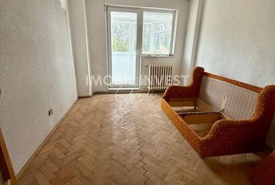 Apartament cu 3 camere în Cetate - 2