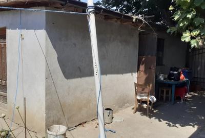 Casă cu 4 camere cu Canalizare în Inel II - 3