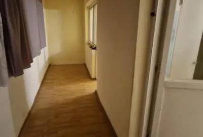 Apartament cu 2 camere semidecomandat în Viziru 1 - 3