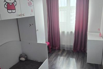 Apartament cu 3 camere semidecomandat în Central - 7