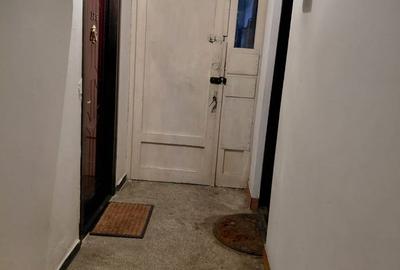 Garsonieră semidecomandată în Rahova