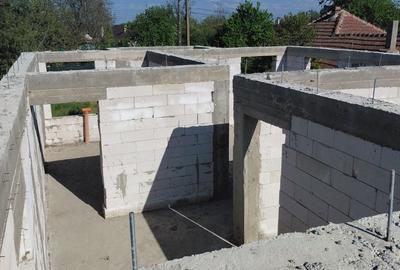 Casă cu 4 camere în Amara - 2