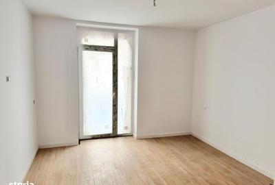 Apartament cu 3 camere în Circumvalațiunii - 15