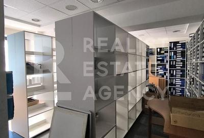 Spațiu comercial, de 370 mp, în Centrul Civic - 1