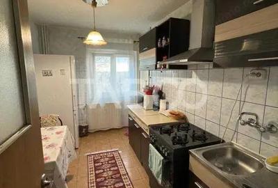 De vanzare apartament 2 camere Doamna Ghica balcon bloc reabilitat - 2