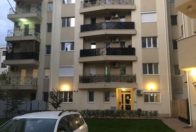 Apartament cu 2 camere decomandat în Exterior Vest