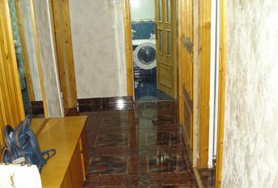Apartament cu 2 camere decomandat în Aradului