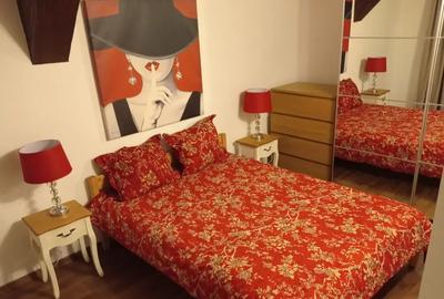 Apartament cu 2 camere semidecomandat în Centrul Istoric