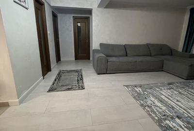 Apartament cu 3 camere decomandat în Exterior Vest