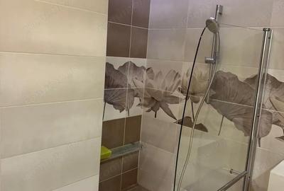 Apartament cu 2 camere decomandat în Complex Studențesc