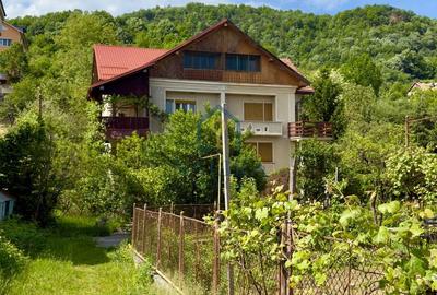 Casă cu 5 camere cu Teren 918 Mp în Orașul Vechi - 2