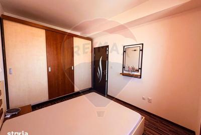Apartament cu 3 camere, mobilat în UTA - 8