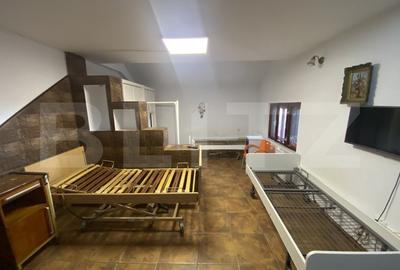 Spațiu comercial, de 379 mp, în 1 Mai - 10