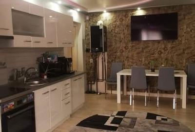 Casă cu 4 camere în Central - 2