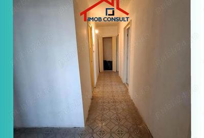 Apartament cu 3 camere decomandat în Narcisa - 3