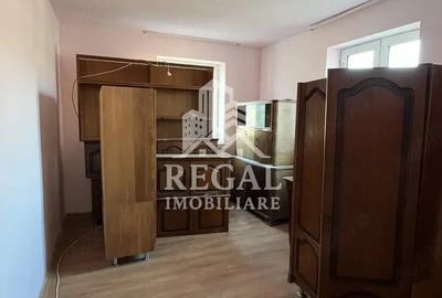 Casă cu Teren 932 Mp în Central - 7