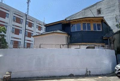 Casă cu 6 camere cu Teren 99 Mp în Știrbei Vodă - 17