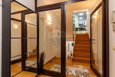 Casă cu 5 camere cu Teren 137 Mp în Barbu Văcărescu - 2