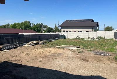 Casă cu Teren 750 Mp în Șendreni - 1