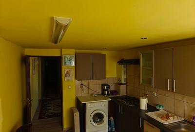 Va propunem spre vânzare o proprietate situată în Satu Mare, comuna Secusigiu, j - 1