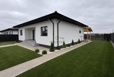 Casă individuală cu 4 camere cu Teren 340 Mp în Joița - 2