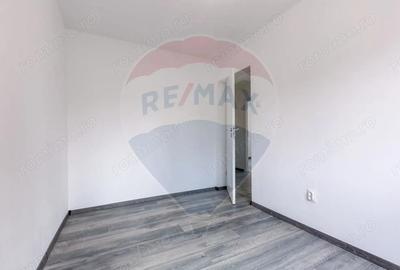 Apartament cu 3 camere de vanzare in zona Central - 8