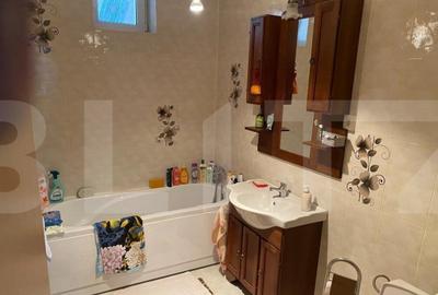 Casa 8 camere 350 mp Utvin aproape de centrul comunei 1760mp - 12