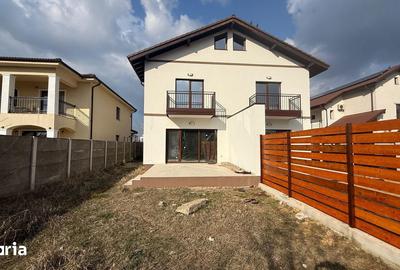 Casă cu 4 camere cu Teren 300 Mp în Girocului - 2