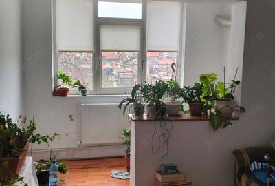 Apartament cu 3 camere decomandat în Central - 8